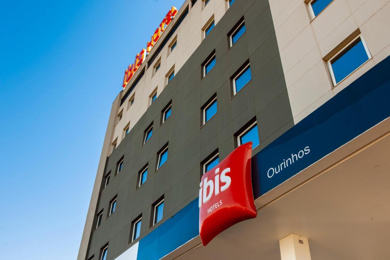 ホテル Ibis オウリニョス エクステリア 写真